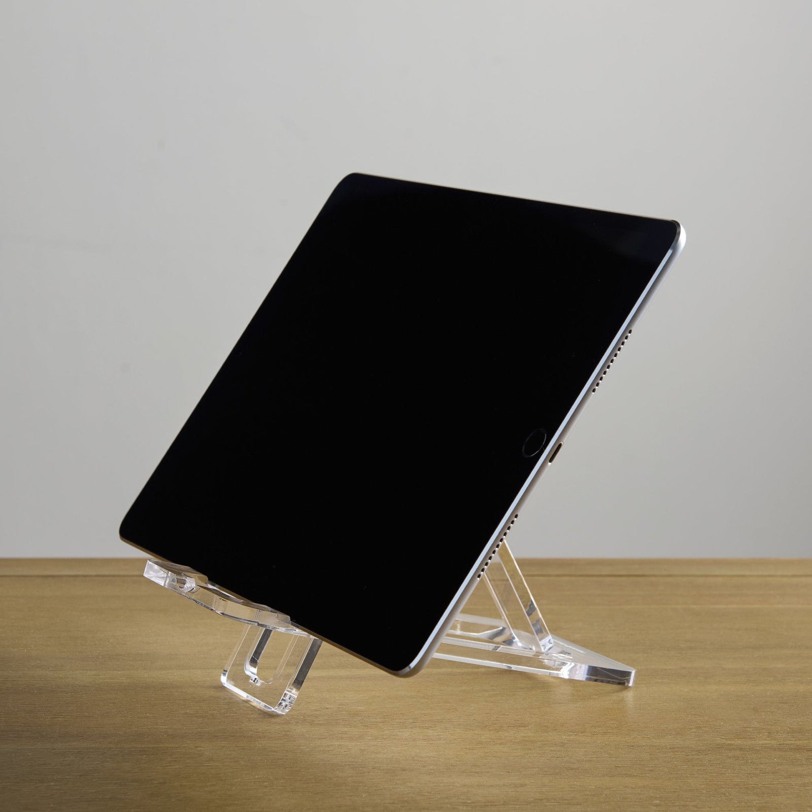 Acrylic Mobile Phone and Tablet Easel 102765 russell+hazel Acrylic Organization